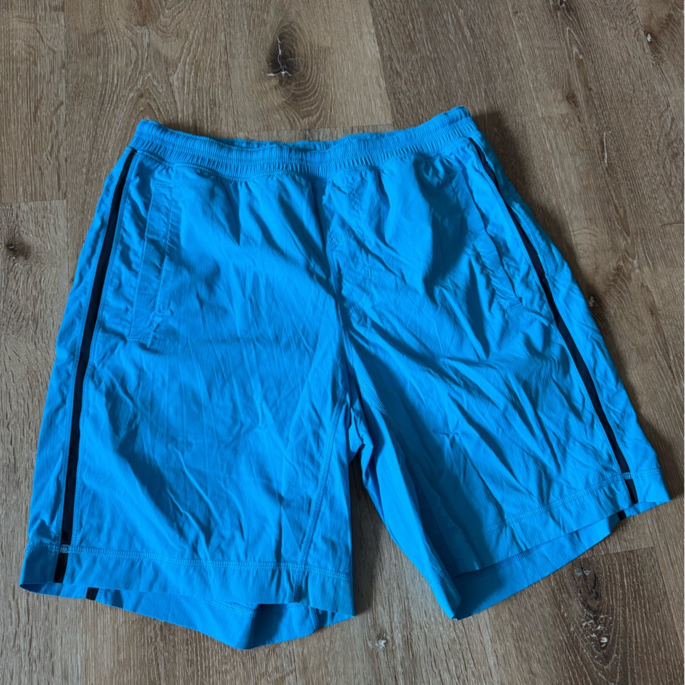 Lululemon‎ Blue Men's Pace Breaker Shorts Size L